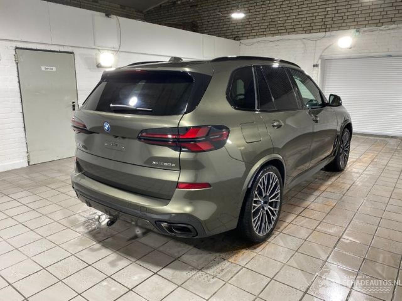 BMW X5 xDrive50e M Sport Pro PANO/HUD/AHK/H&K/360