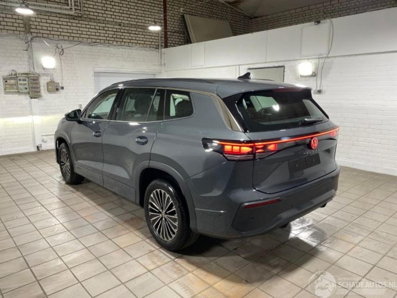 Volkswagen Tayron 2.0 TDI DSG 4Motion Life 7-Sitz AHK/360