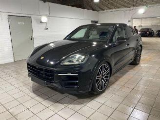 krockskadad bil auto Porsche Cayenne S E-Hybrid Coupe CHRONO/PANO/HUD/360 2024/12