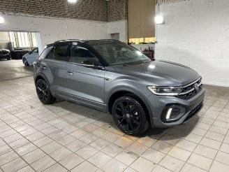 Volkswagen T-Roc 1.5 TSI DSG R-Line PANO/KAM/NAVI picture 2