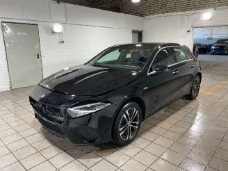 krockskadad bil auto Mercedes A-klasse  2025/9