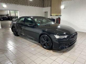 uszkodzony samochody osobowe Audi S6 Limousine 3.0 TDI quattro HUD/360/B&O/NAVI 2022/12