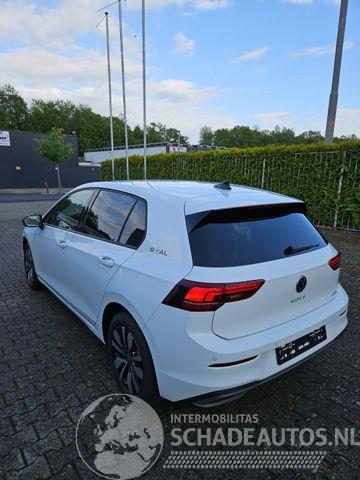Volkswagen Golf 1.5 TSI DSG Goal KAM/NAVI