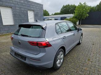 skadebil auto Volkswagen Golf 1.0 BlueMotion STANDHEIZUNG/NAVI 2022/1