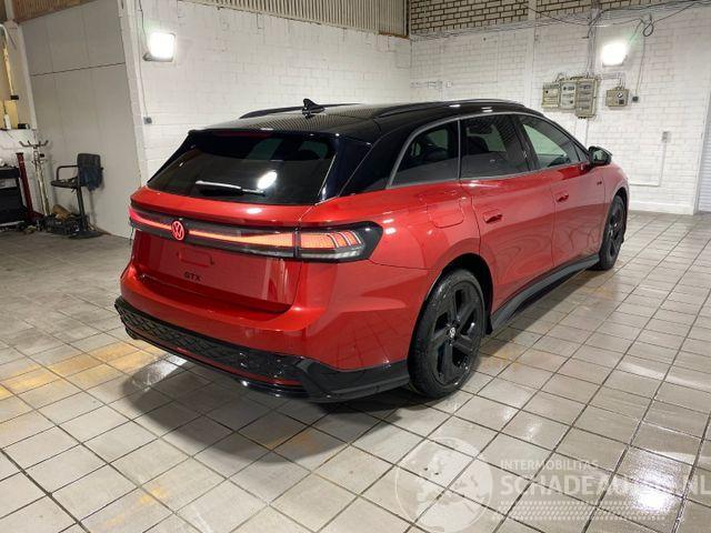 Volkswagen ID.7 GTX Tourer 4Motion 250kW PANO/HUD/AHK/360