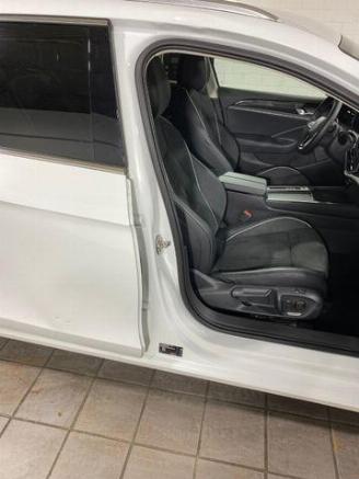 Volkswagen Passat Variant 2.0 TDI DSG Business HUD/AHK/360 picture 14