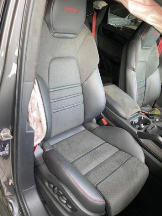 Porsche Cayenne GTS Coupe Pano/Chrono/HUD/Burmester picture 19