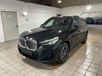 uszkodzony samochody osobowe BMW iX1 eDrive20 M Sport KAM/H&K 2026/4