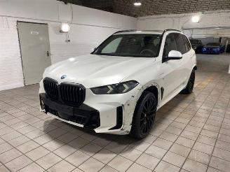 Auto incidentate BMW X5 xDrive50e M Sport Pro PANO/HUD/AHK/H&K/360 2025/9