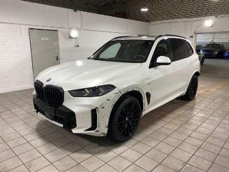 BMW X5 xDrive50e M Sport Pro PANO/HUD/AHK/H&K/360 picture 5
