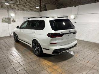  BMW X7 xDrive40i M Sport Pro 7-sitz. PANO/HUD/AHK/HK 2025/9