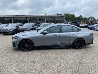BMW i5 xDrive40 M Sport Pro PANO/HUD/AHK/360/NAVI picture 9