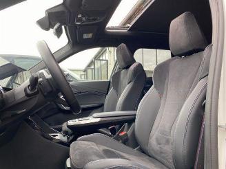 BMW iX1 xDrive30 M Sport Pro HUD/PANO/360/AHK/H&K picture 14