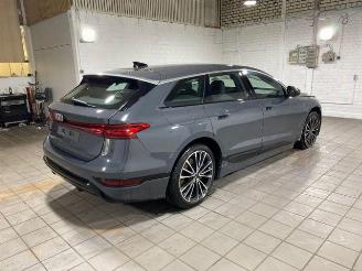 Coche accidentado Audi A6 avant A6 e-tron Avant Performance AHK/360/NAVI 2025/7