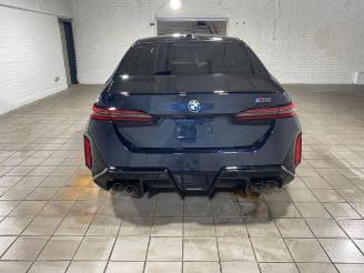BMW M5 Limousine PANO/HUD/360/B&W/NAVI picture 11