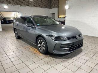  Volkswagen Passat Variant 2.0 TDI DSG Business HUD/AHK/SH 2024/10