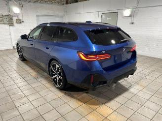 skadebil auto BMW i5 xDrive40 Touring M Sport Pro PANO/HUD/360/B&W 2025/10