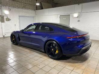 Vaurioauto  passenger cars Porsche Taycan Turbo S KERAMIK/CHRONO/PANO/HUD/360/BOSE 2023/1