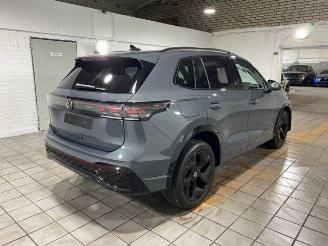 Unfallwagen Volkswagen Tiguan 2.0 TDI DSG 4Motion R-Line AHK/360/NAVI 2025/9