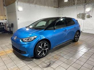 Volkswagen ID.3 Pro picture 3