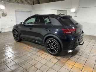Volkswagen T-Roc 1.5 TSI DSG R-Line AHK/KAM/NAVI picture 2