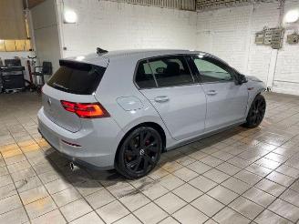 Volkswagen Golf GTI DSG picture 9
