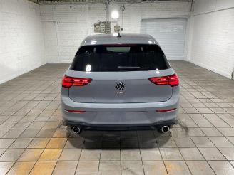 Volkswagen Golf GTI DSG picture 11