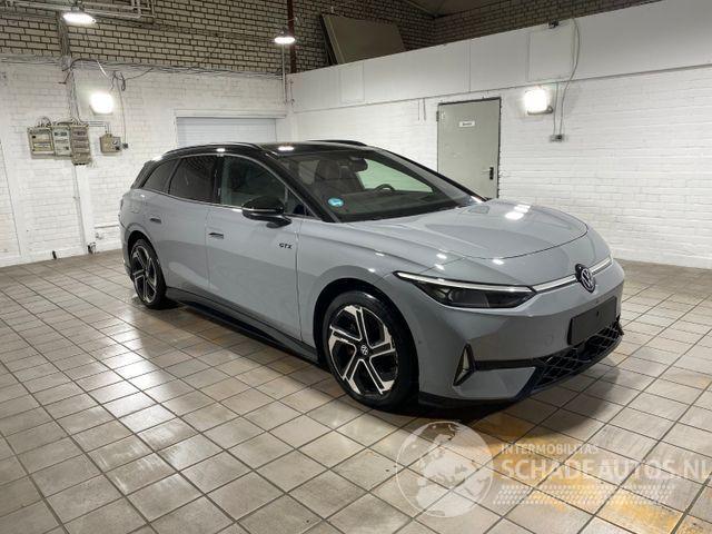 Volkswagen ID.7 Tourer GTX 4Motion PANO/HUD/AHK/360/H&K