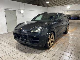 skadebil auto Porsche Cayenne E-Hybrid Beifahrerdisplay/Pano/Sportsitz 2024/4