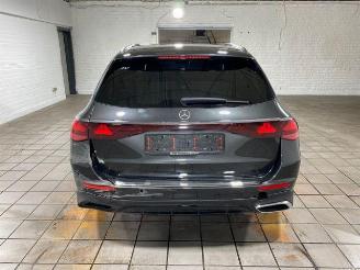 Schadeauto Mercedes E-klasse 450d T 4Matic AMG Lin Prmium Plus PANO/HUD 2026/6