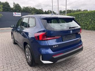 Schadeauto BMW iX1 eDrive20 AHK/KAM/NAVI 2024/12