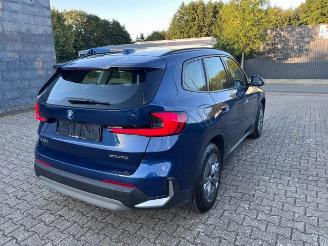 Schadeauto BMW iX1 eDrive20 KAM/NAVI 2025/7