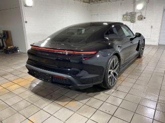 škoda osobní automobily Porsche Taycan GTS CHRONO/PANO/HUD/360/BOSE/NAVI 2025/9