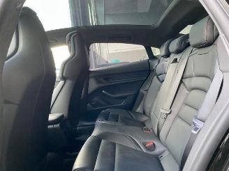 Porsche Taycan GTS CHRONO/PANO/HUD/360/BOSE/NAVI picture 17