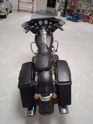 Harley-Davidson Street Glide FLHX picture 10