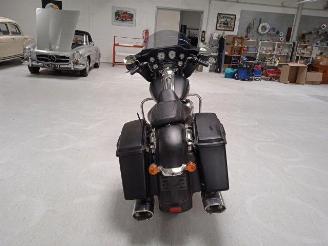 Harley-Davidson Street Glide FLHX picture 7