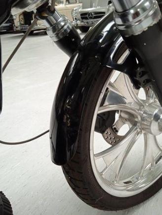 Harley-Davidson Dyna Wide Glide FXDWG picture 20