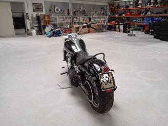 Harley-Davidson Dyna Wide Glide FXDWG picture 6