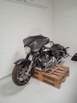 Unfall Kfz Motorrad Harley-Davidson   2012/8