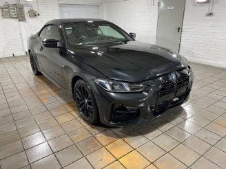 krockskadad bil auto BMW M4 40i xDrive Cabrio HUD/H&K 2026/3