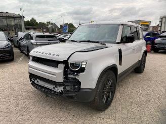 Land Rover Defender S 110 D200 AWD PANO/HUD/360/NAVI picture 7
