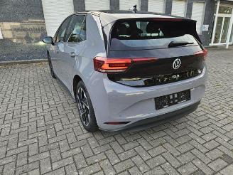 skadebil auto Volkswagen ID.3 Pro 2022/9