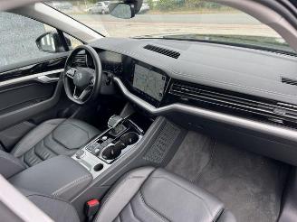 Volkswagen Touareg 3.0 TDI 4Motion PANO/HUD/KAM/NAVI picture 20