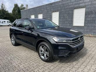 Volkswagen Touareg 3.0 TDI 4Motion PANO/HUD/KAM/NAVI picture 4