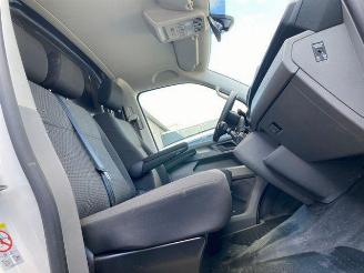 Volkswagen Transporter  picture 16
