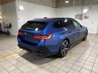Coche accidentado BMW i5 xDrive40 Touring M Sport Pro PANO/HUD/360/B&W 2025/10