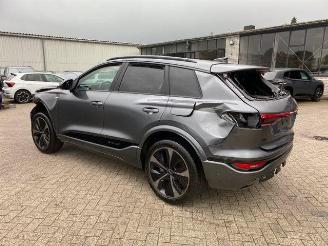 Audi Q6 e-tron quattro S line 100 kWh/HUD/AHK/360/B&O picture 3