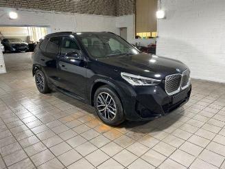 BMW iX1 eDrive20 M Sport KAM/H&K picture 9