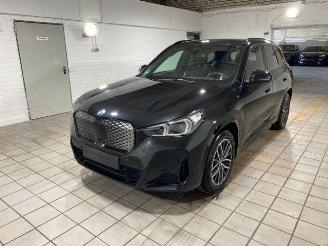 skadebil auto BMW iX1 eDrive20 M Sport HUD/AHK/360 - Drivable 2024/3