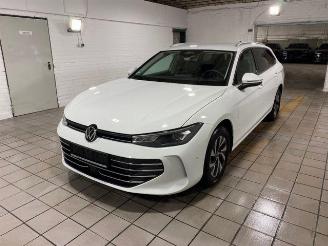 škoda osobní automobily Volkswagen Passat Variant 2.0 TDI DSG Business HUD/KAM/NAVI 2026/3